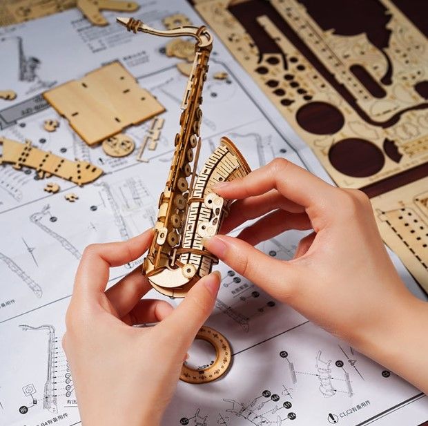 3D Wooden Puzzle - Saxophone