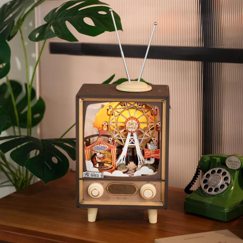 DIY Sunset Carnival Music Box