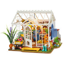 DIY House - Dreamy Garden House